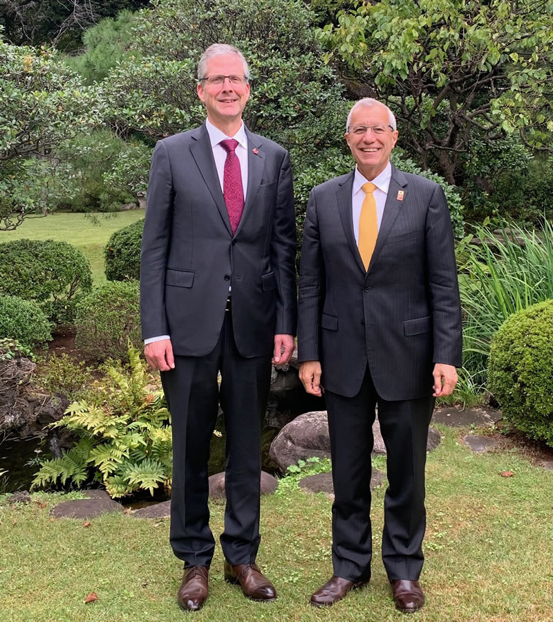 Ministre Fedeli et Ian Burney