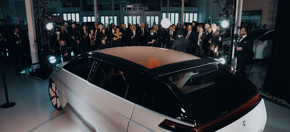CES attendees marvel at the revealed Arrow SUV.